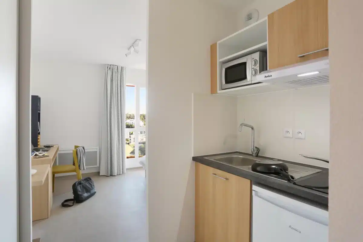 découvrez les meilleures options de logement étudiant à montpellier, adaptées à tous les budgets. profitez d'un cadre de vie agréable et d'une proximité avec les universités et écoles, pour une expérience universitaire réussie dans cette ville dynamique.